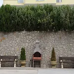 Dom-el Real In Sea View Complex Apartment
