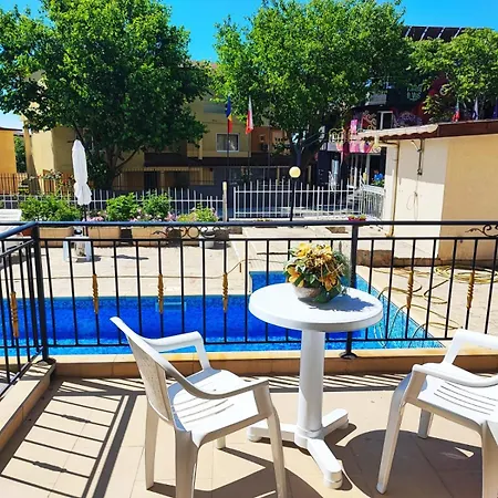 Dom-el Real In Sea View Complex Apartment *