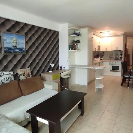 Apartment Dom-el Real In Sea View Complex Sveti Vlas