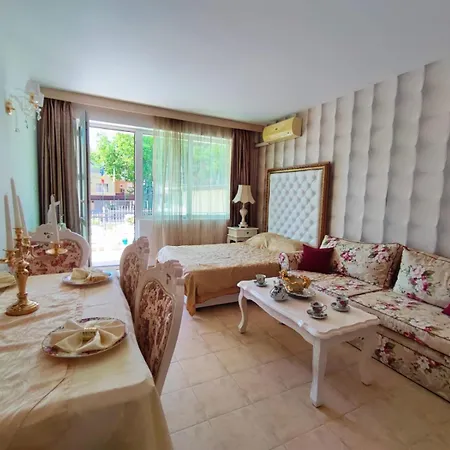 아파트 Dom-el Real In Sea View Complex