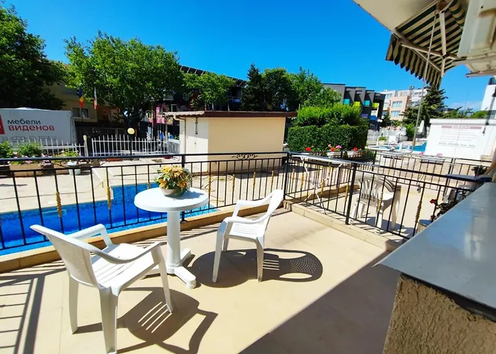 Daire Dom-el Real In Sea View Complex *