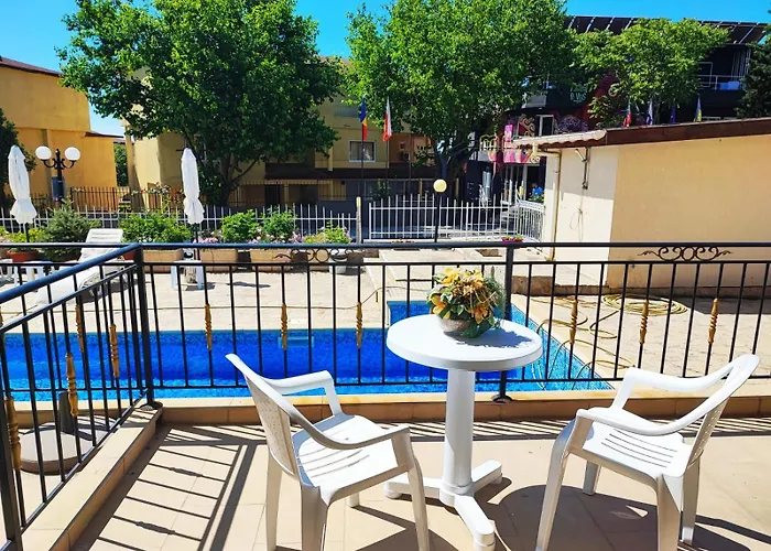 Dom-el Real In Sea View Complex Daire *